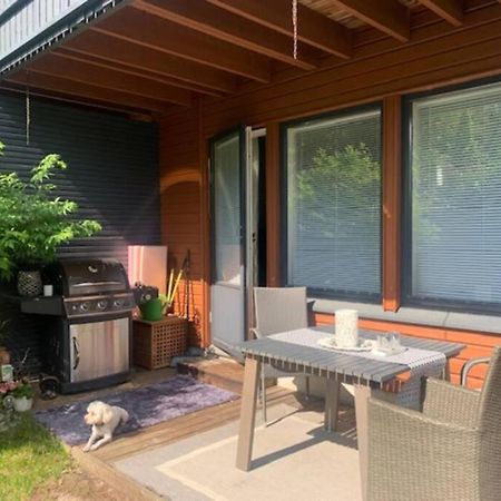 반타 Luxus House With Sauna Nearby Airport 아파트 외부 사진